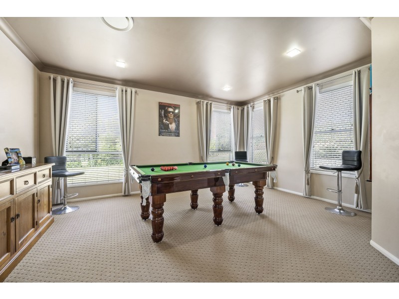 6 Mountview Court, Highfields QLD 4352
