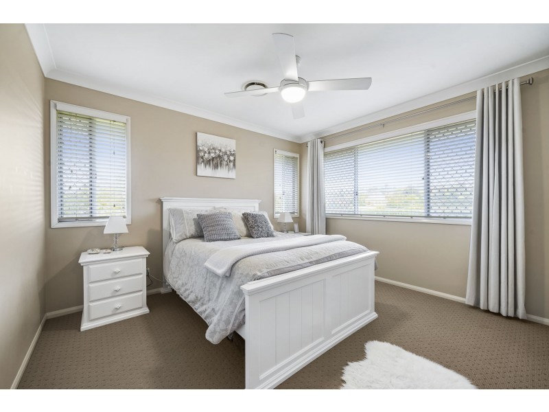 6 Mountview Court, Highfields QLD 4352