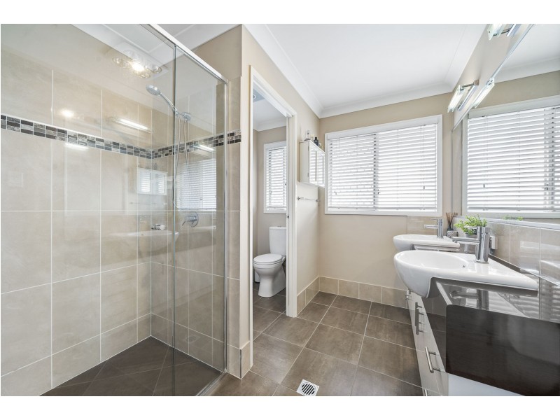 6 Mountview Court, Highfields QLD 4352