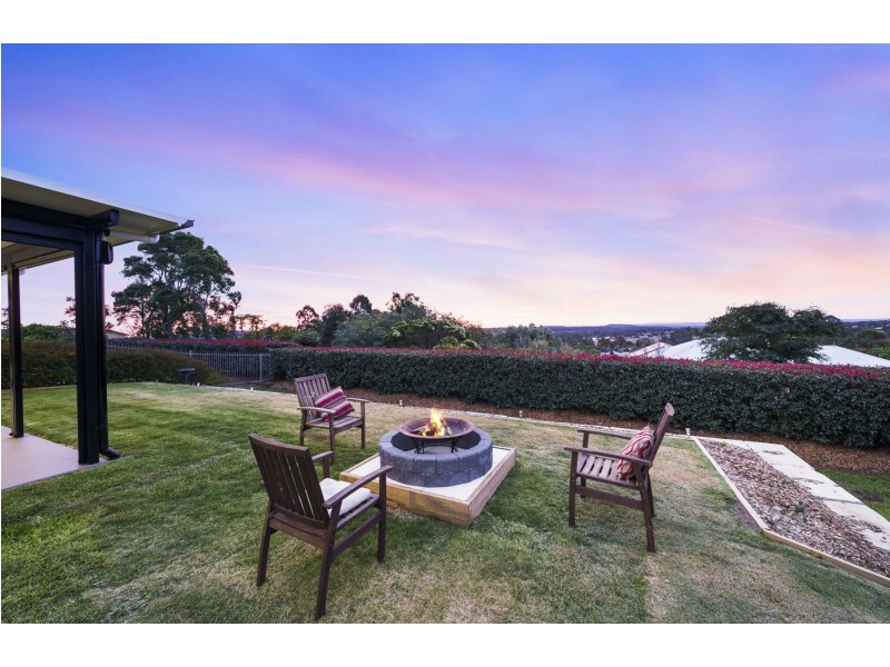 6 Mountview Court, Highfields QLD 4352