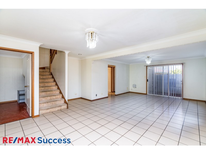 3/484 West Street, Kearneys Spring QLD 4350