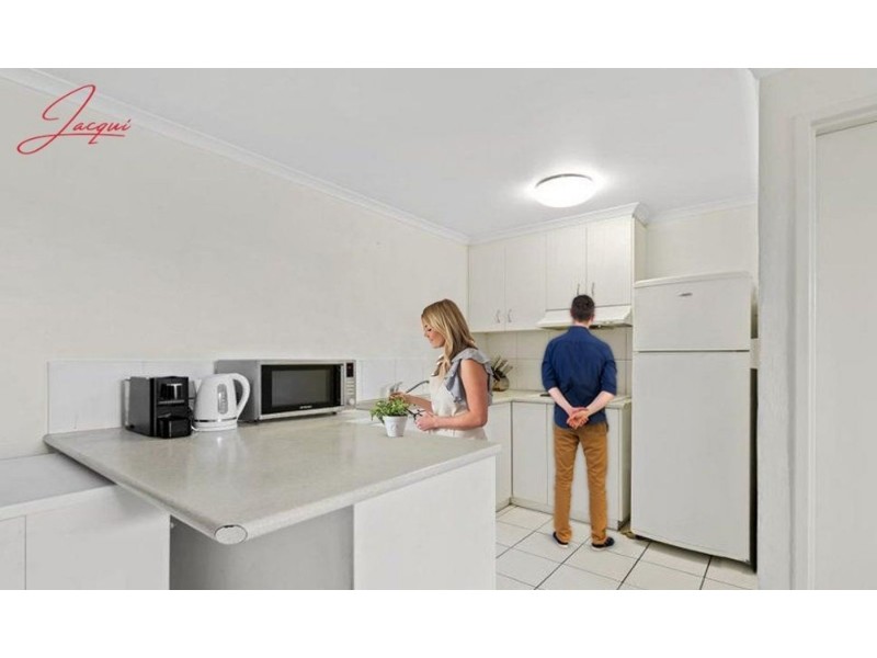 1/5-7 Uniplaza Court, Kearneys Spring QLD 4350