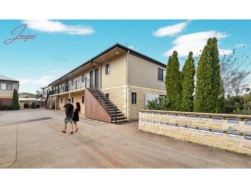 1/5-7 Uniplaza Court, Kearneys Spring QLD 4350