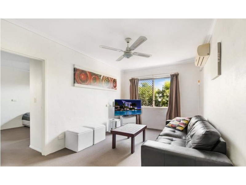 1/5-7 Uniplaza Court, Kearneys Spring QLD 4350