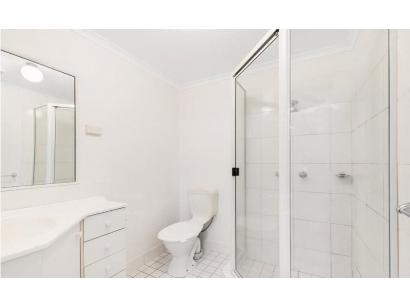 1/5-7 Uniplaza Court, Kearneys Spring QLD 4350