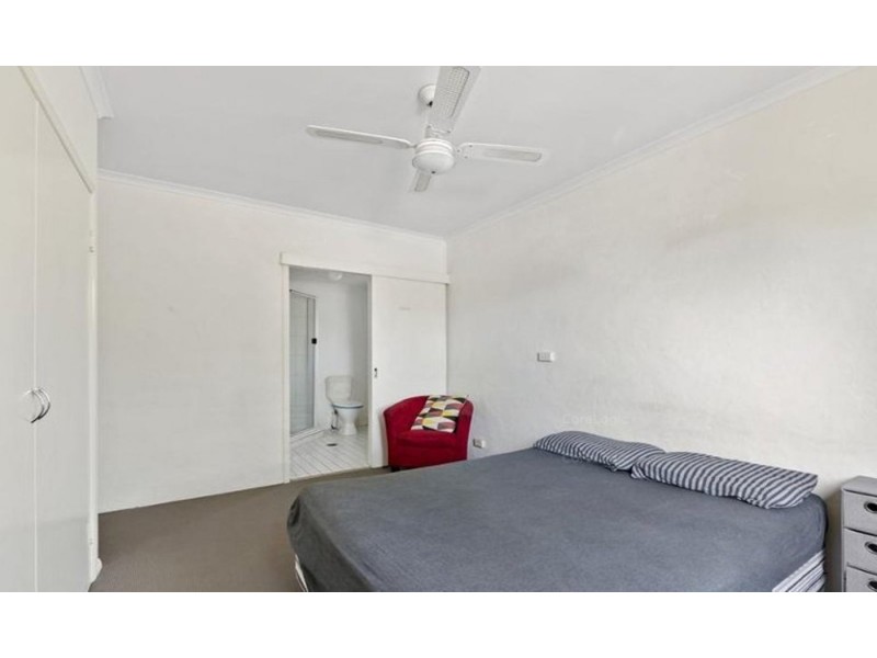 1/5-7 Uniplaza Court, Kearneys Spring QLD 4350