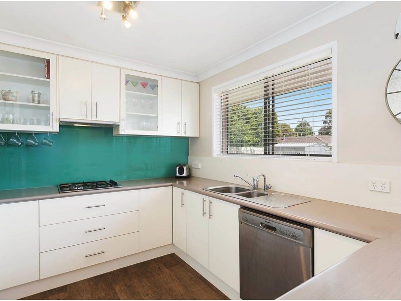20 Hinkler Crescent, Wilsonton QLD 4350