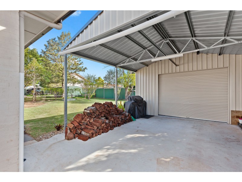 5 Corser Street, Centenary Heights QLD 4350