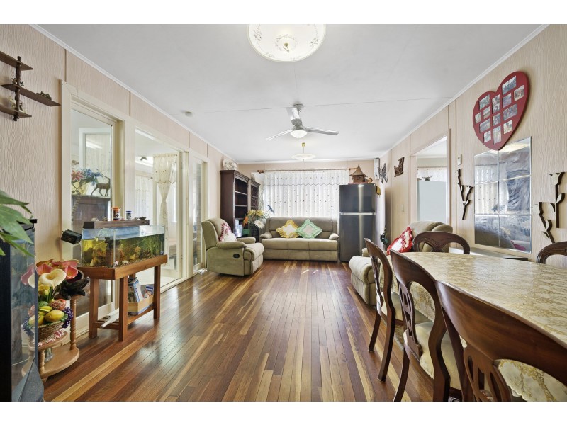 34 Holberton Street, Rockville QLD 4350