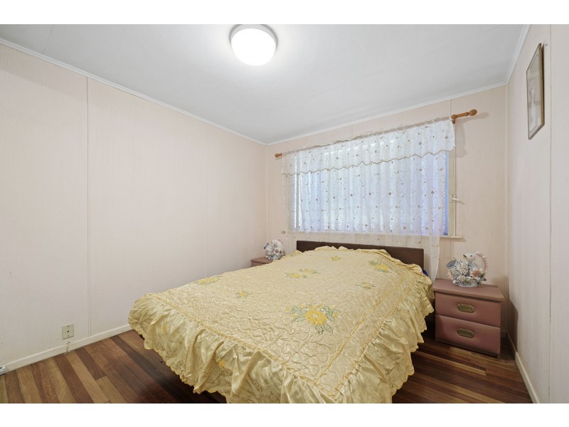 34 Holberton Street, Rockville QLD 4350