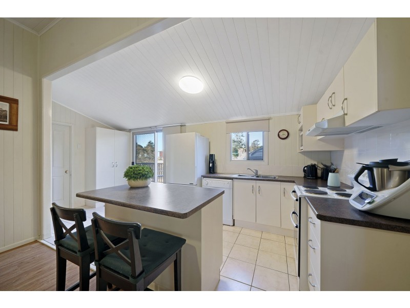 32 John Street, Goombungee QLD 4354
