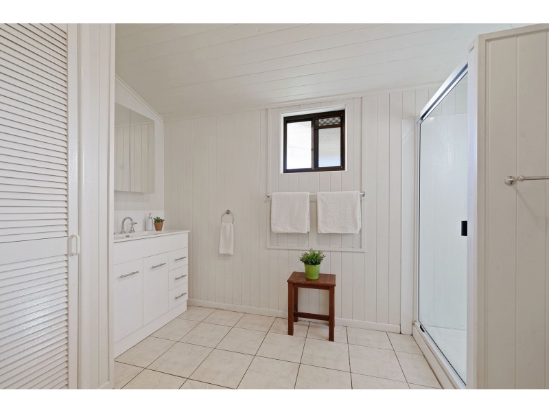 32 John Street, Goombungee QLD 4354