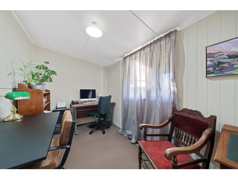 32 John Street, Goombungee QLD 4354