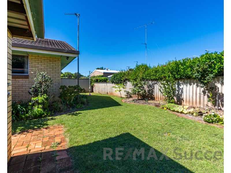44 Eiser Street, Harristown QLD 4350