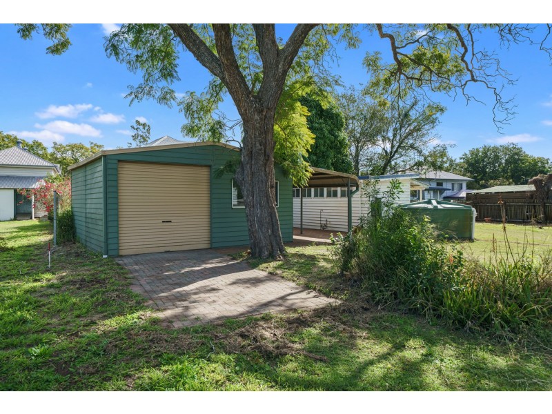16 Railway Street, Helidon QLD 4344