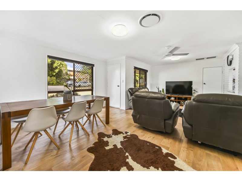 4/329 West Street, Harristown QLD 4350