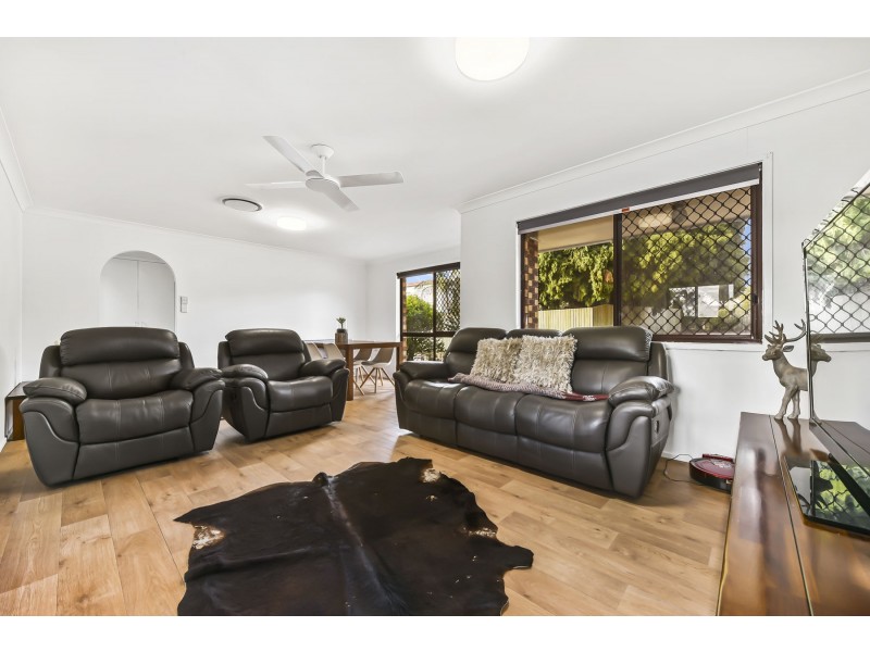 4/329 West Street, Harristown QLD 4350