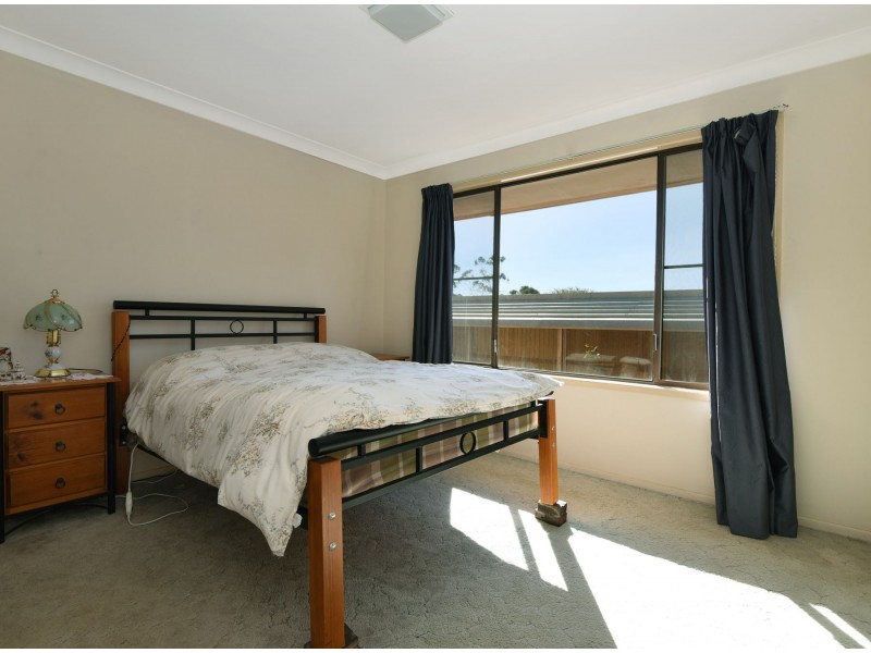 12 Academy Court, Glenvale QLD 4350