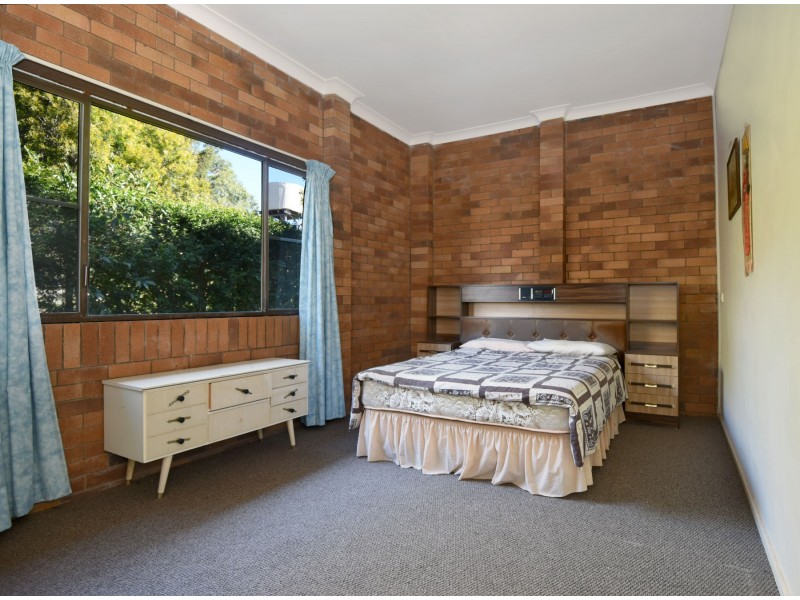 12 Academy Court, Glenvale QLD 4350