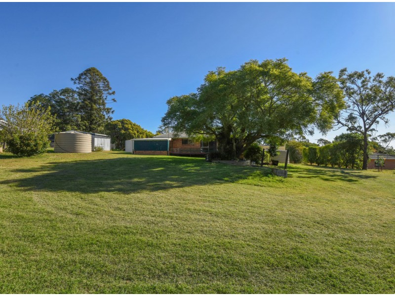12 Academy Court, Glenvale QLD 4350