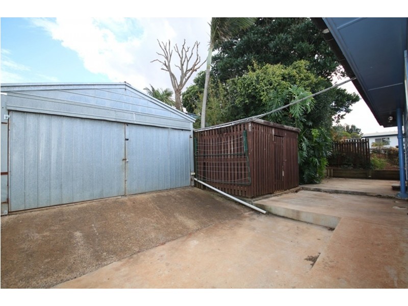 5 Greyfriars Street, Rockville QLD 4350