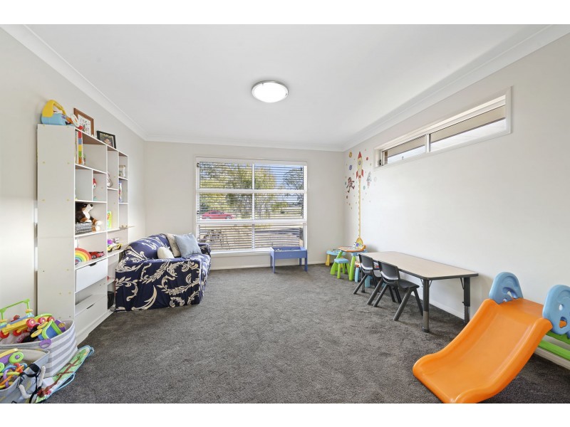 162 Kearney Street, Kearneys Spring QLD 4350