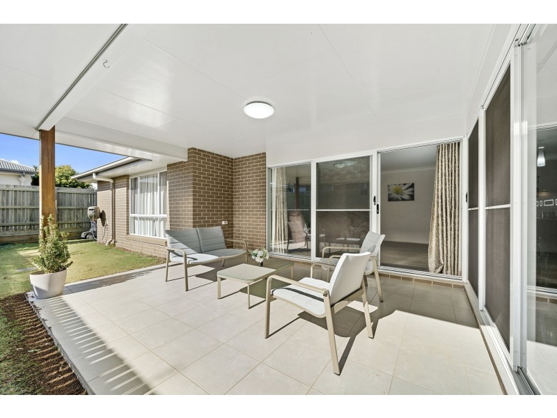 162 Kearney Street, Kearneys Spring QLD 4350