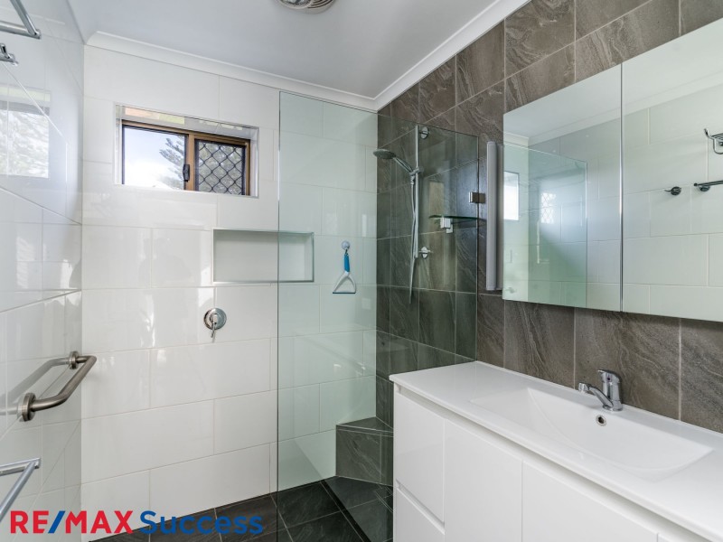 43 Merino Street, Harristown QLD 4350