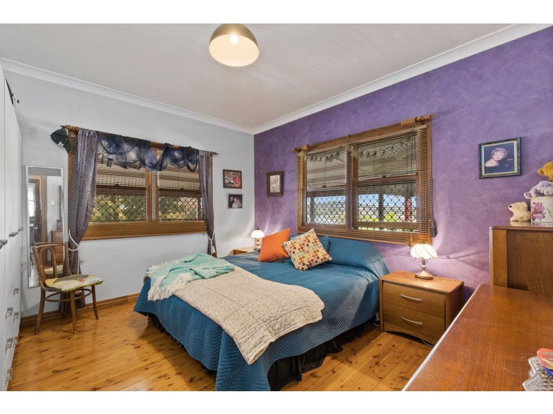 3 Donegal Street, Rockville QLD 4350