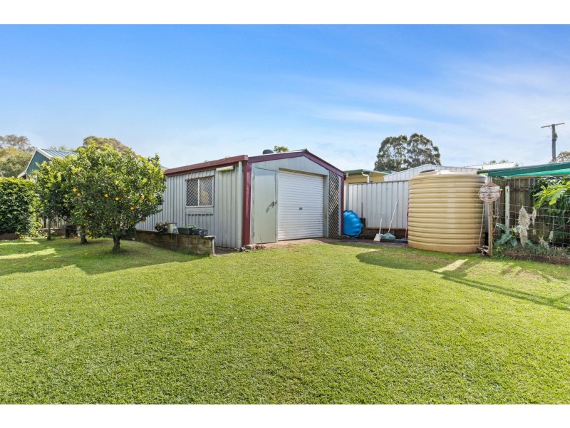 3 Donegal Street, Rockville QLD 4350