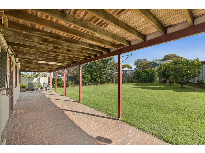 3 Donegal Street, Rockville QLD 4350