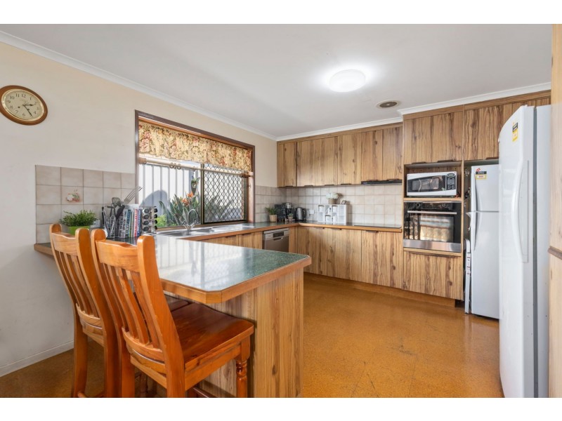 14 Thomas Street, Cambooya QLD 4358