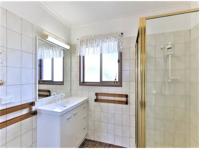 14 Thomas Street, Cambooya QLD 4358