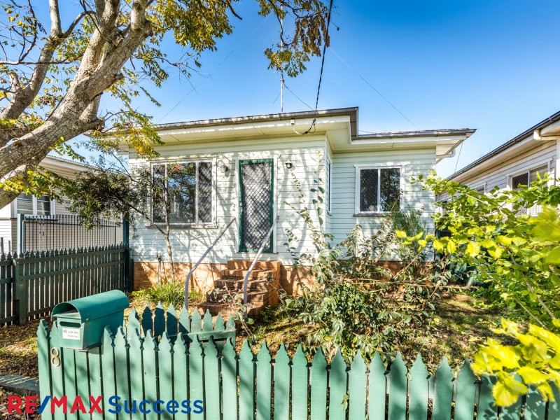 8 Aubigny Street, East Toowoomba QLD 4350