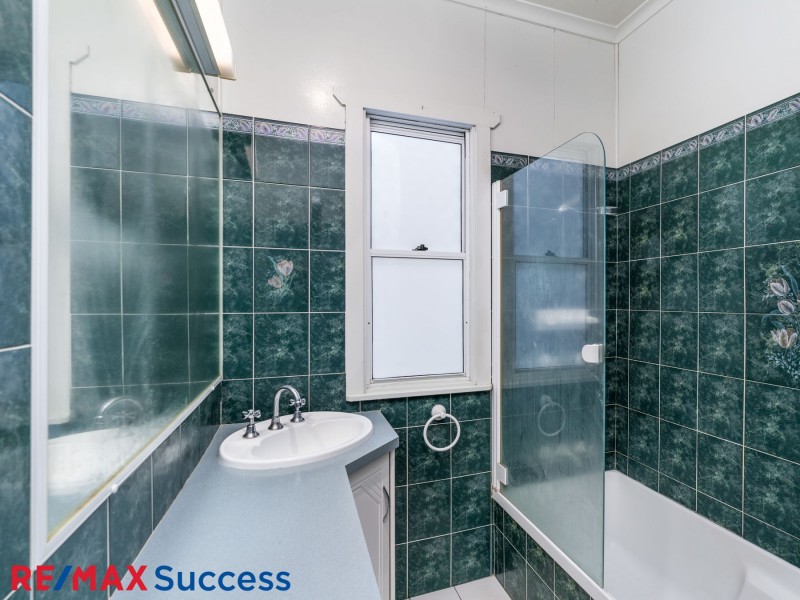 8 Aubigny Street, East Toowoomba QLD 4350