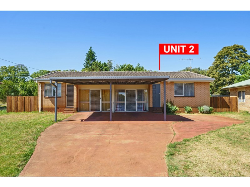 2/28 Boyes Street, Harristown QLD 4350