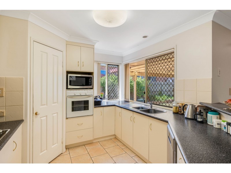 144 Spring Street, Middle Ridge QLD 4350