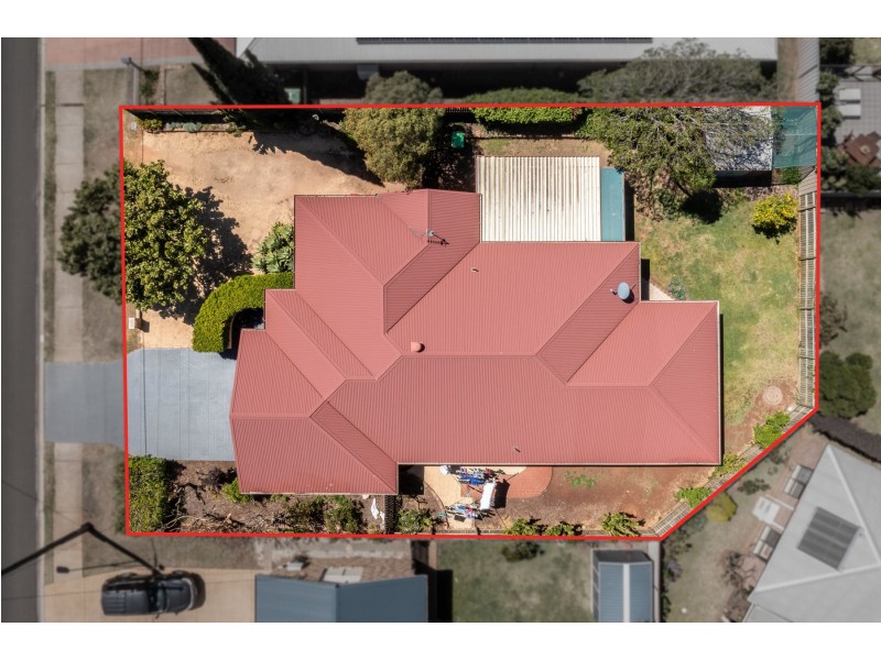 144 Spring Street, Middle Ridge QLD 4350