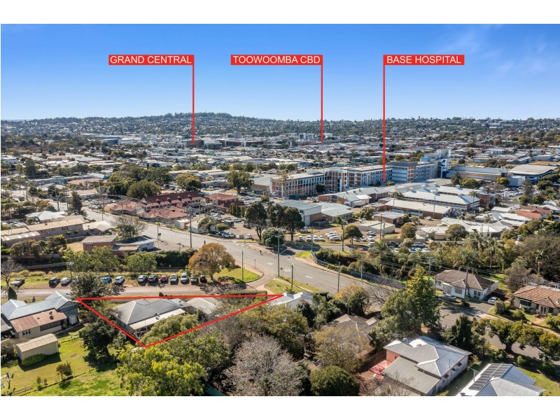 199 West Street, Harristown QLD 4350