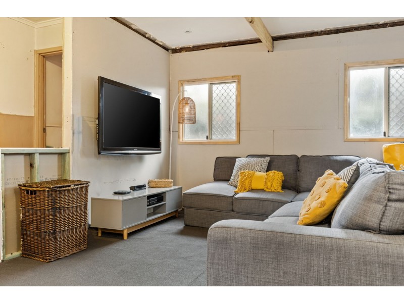 13 Ravenscourt Street, Centenary Heights QLD 4350