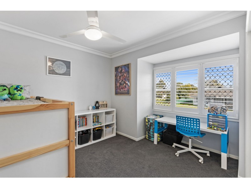 13 Ravenscourt Street, Centenary Heights QLD 4350