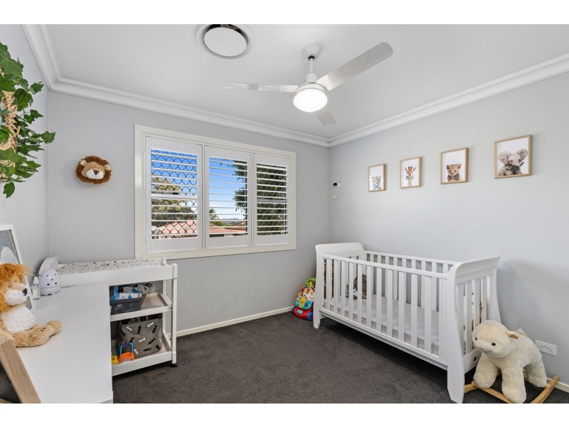13 Ravenscourt Street, Centenary Heights QLD 4350