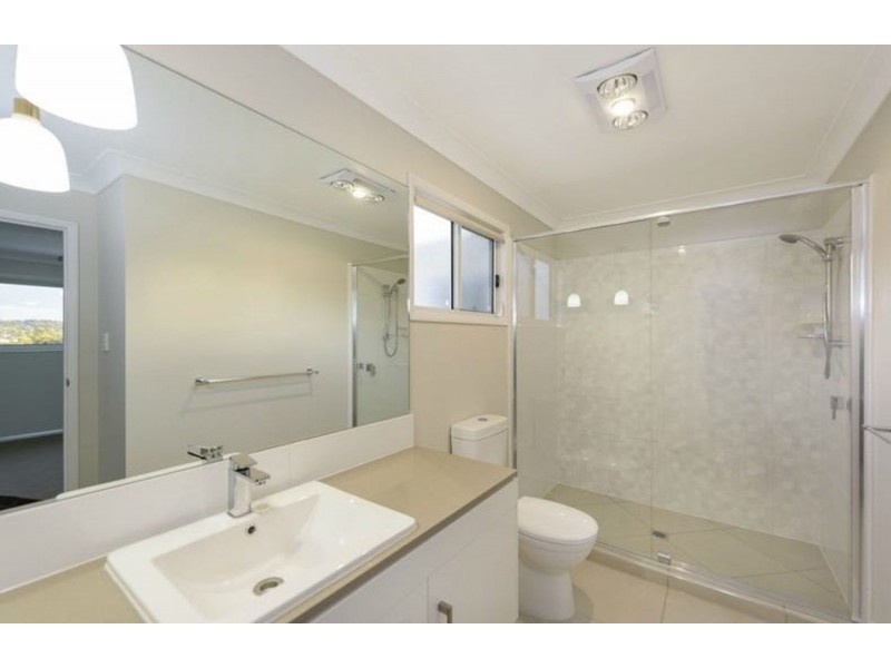 2/19 Cranley Street, South Toowoomba QLD 4350