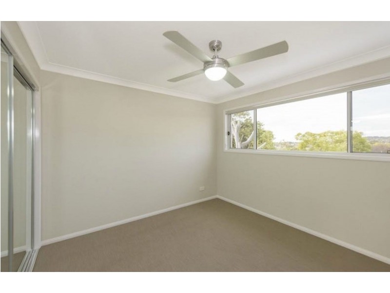 2/19 Cranley Street, South Toowoomba QLD 4350