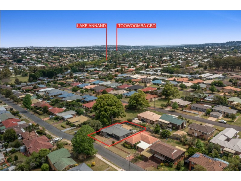 11 Naranga Street, Rangeville QLD 4350