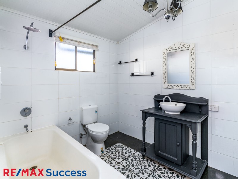 206 Perth Street, South Toowoomba QLD 4350