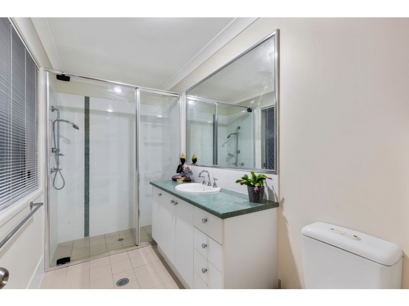 10 Diamantina Drive, Glenvale QLD 4350