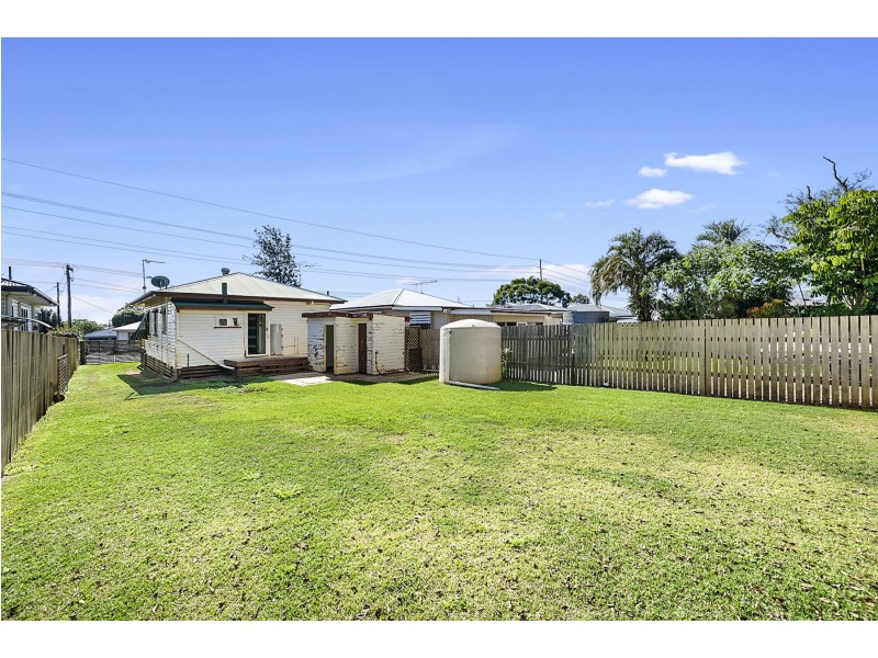 16 Weetwood Street, Newtown QLD 4350