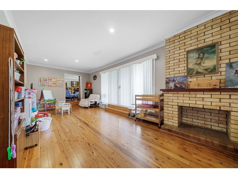 8 West Street, Oakey QLD 4401