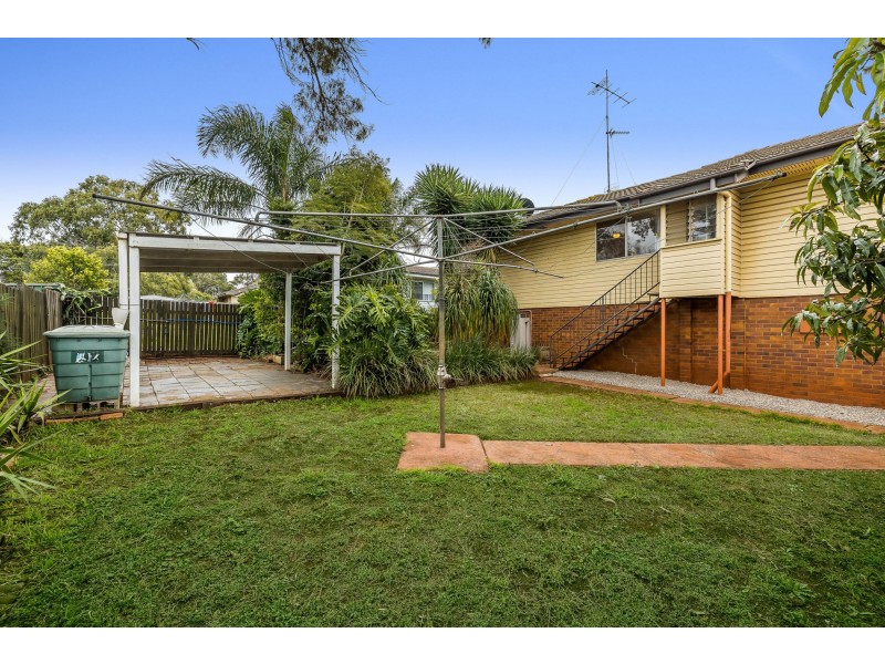 6 Dignan Street, Harristown QLD 4350